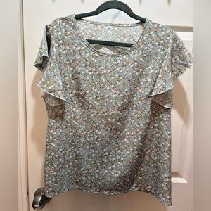 Floral Ruffle Sleeve Top XL NWOT